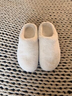 Alo yoga Sherpa Recovery Slipper - Ivory